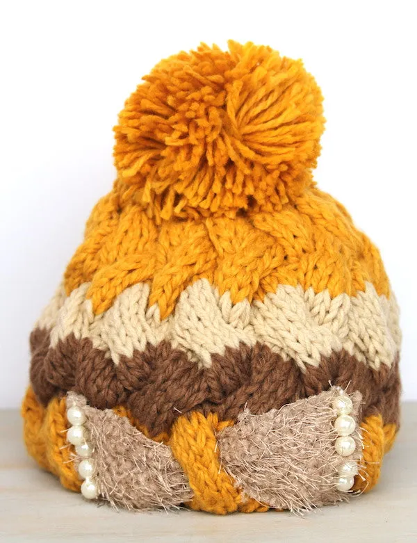 Knit Pom Pom & Pearls Hat