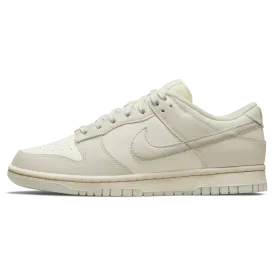 Nike Dunk Low Wmns 'Light Bone'