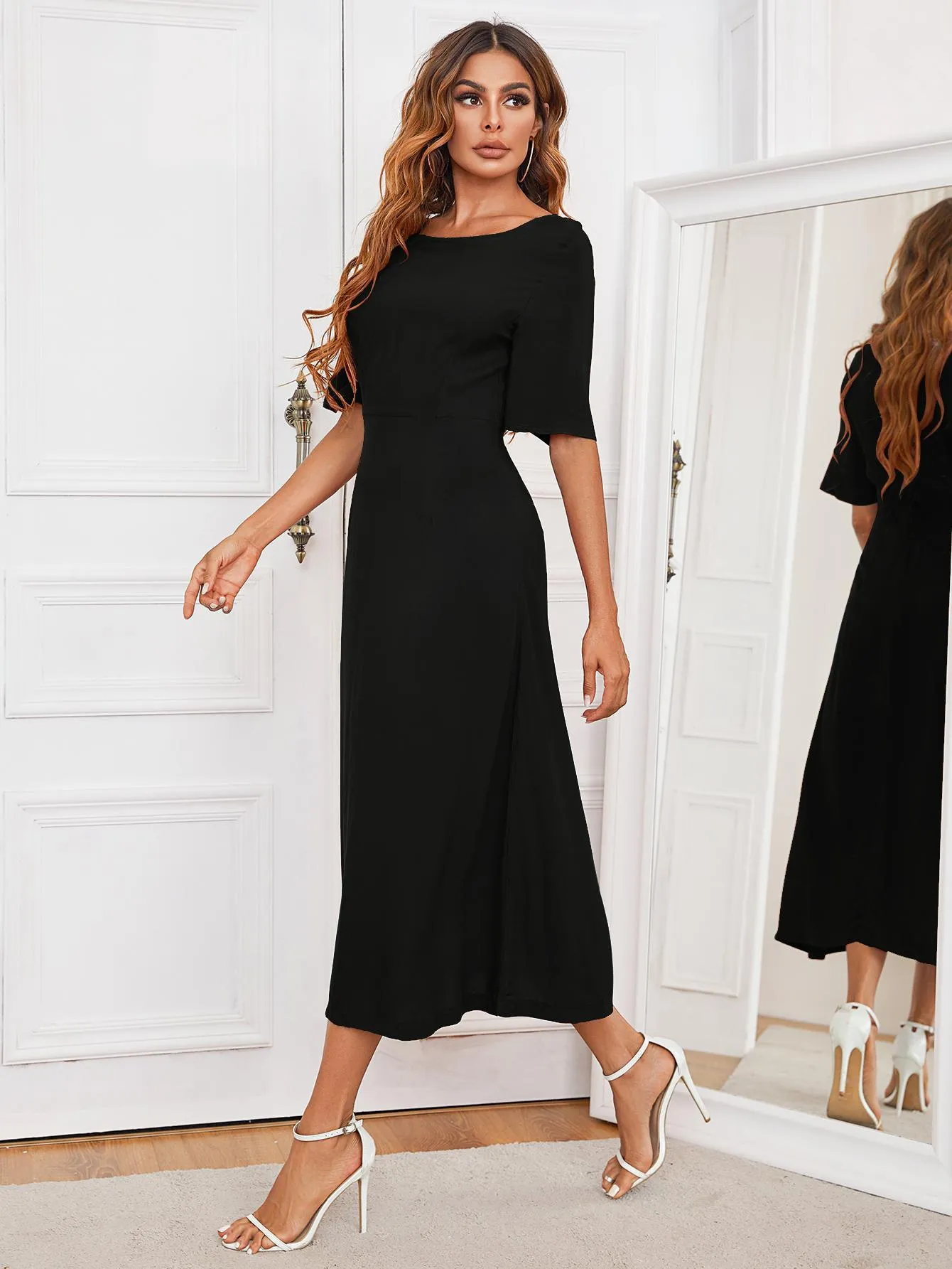 Round Neck Cutout Half Sleeve Dress